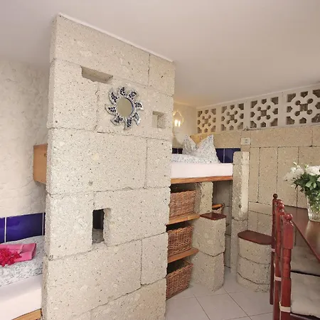 Castillo Moro By Interhome Hébergement de vacances